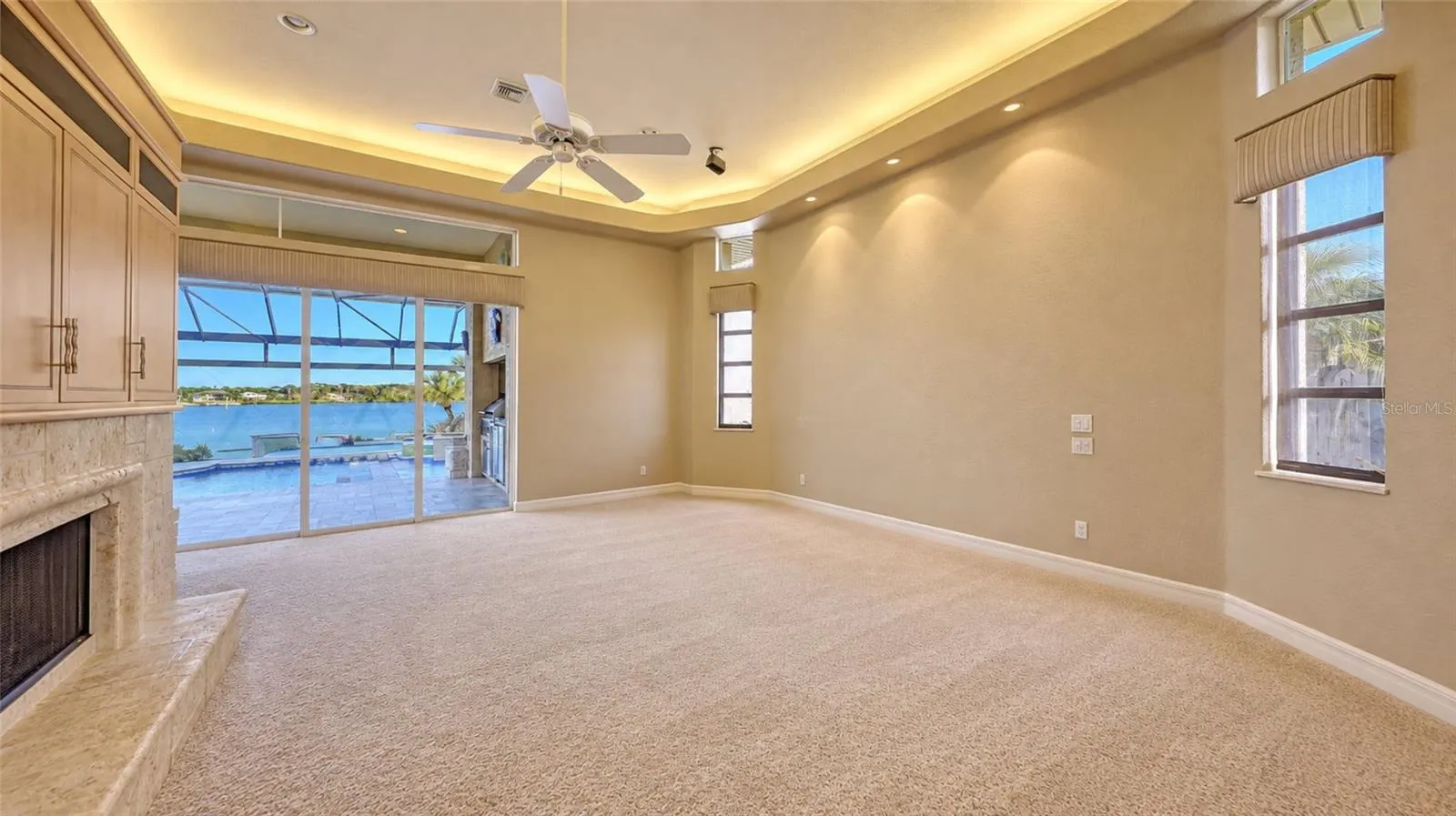 8017 MANASOTA KEY RD