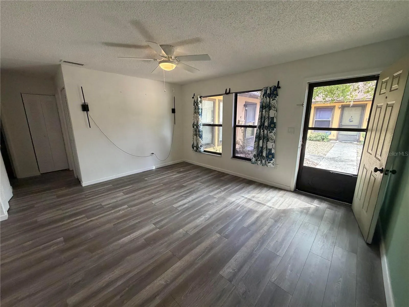 2006 7TH AVE W #B #B