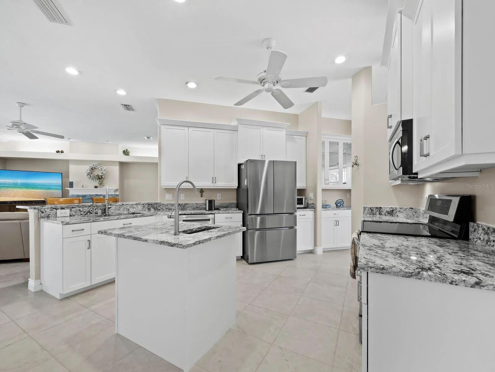 6643 BUTLERS CREST DR