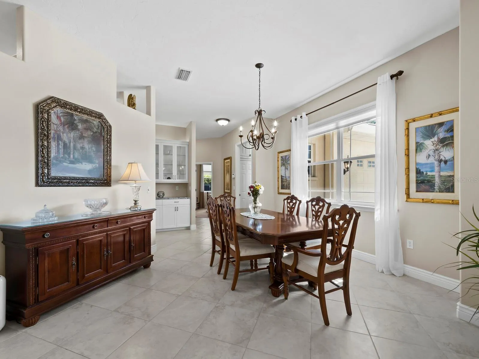 6643 BUTLERS CREST DR