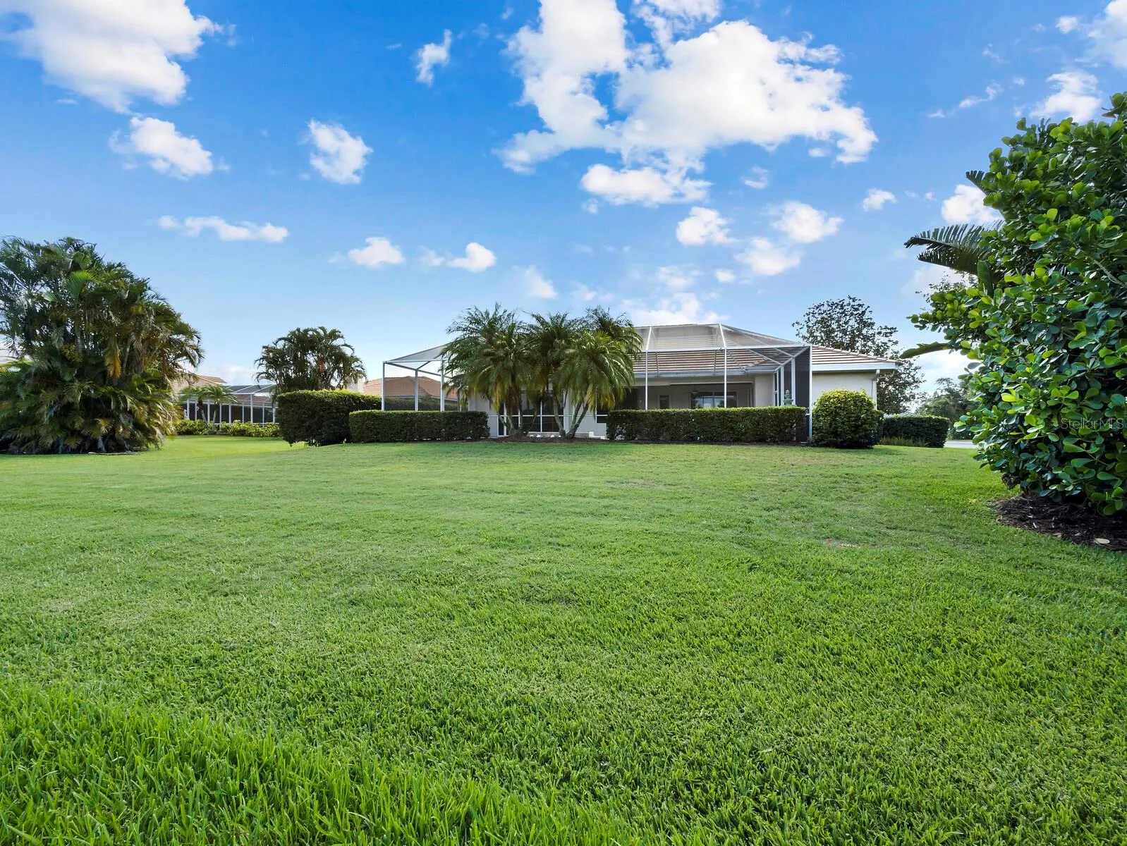 6643 BUTLERS CREST DR