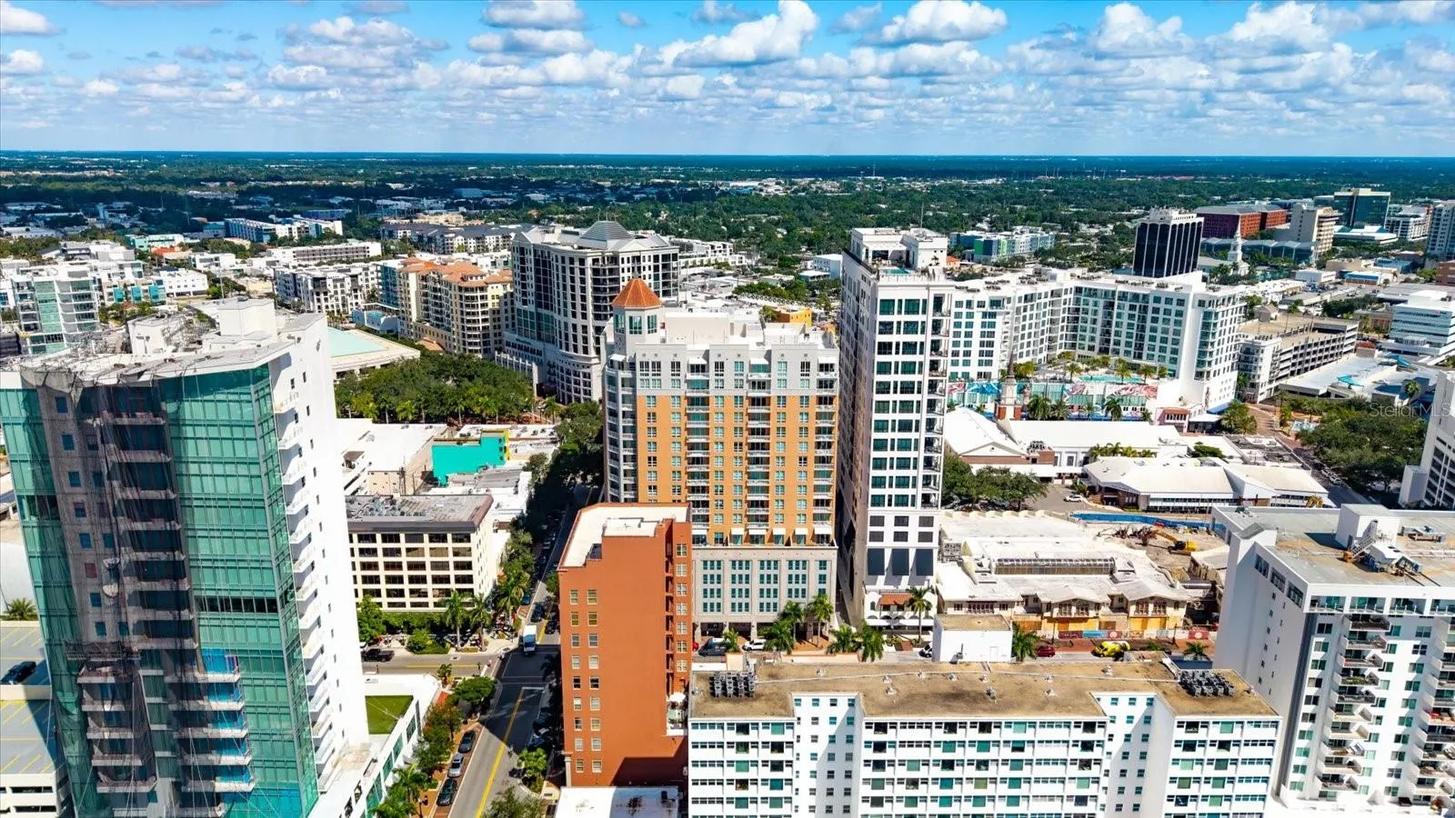 1350 MAIN ST #1703 #1703