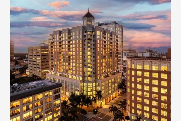 1350 MAIN ST #1703 #1703