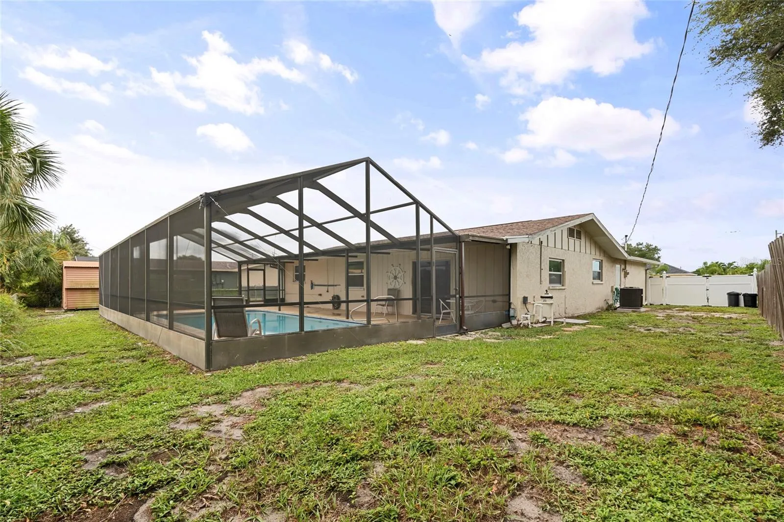 517 PEACH STREET