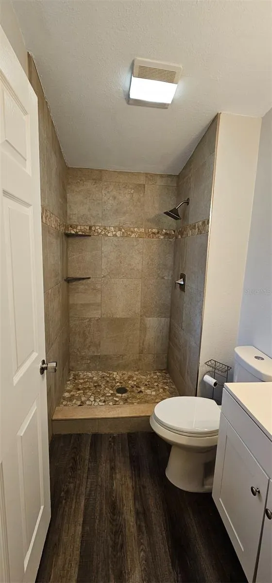 2904 GOLFVIEW DR