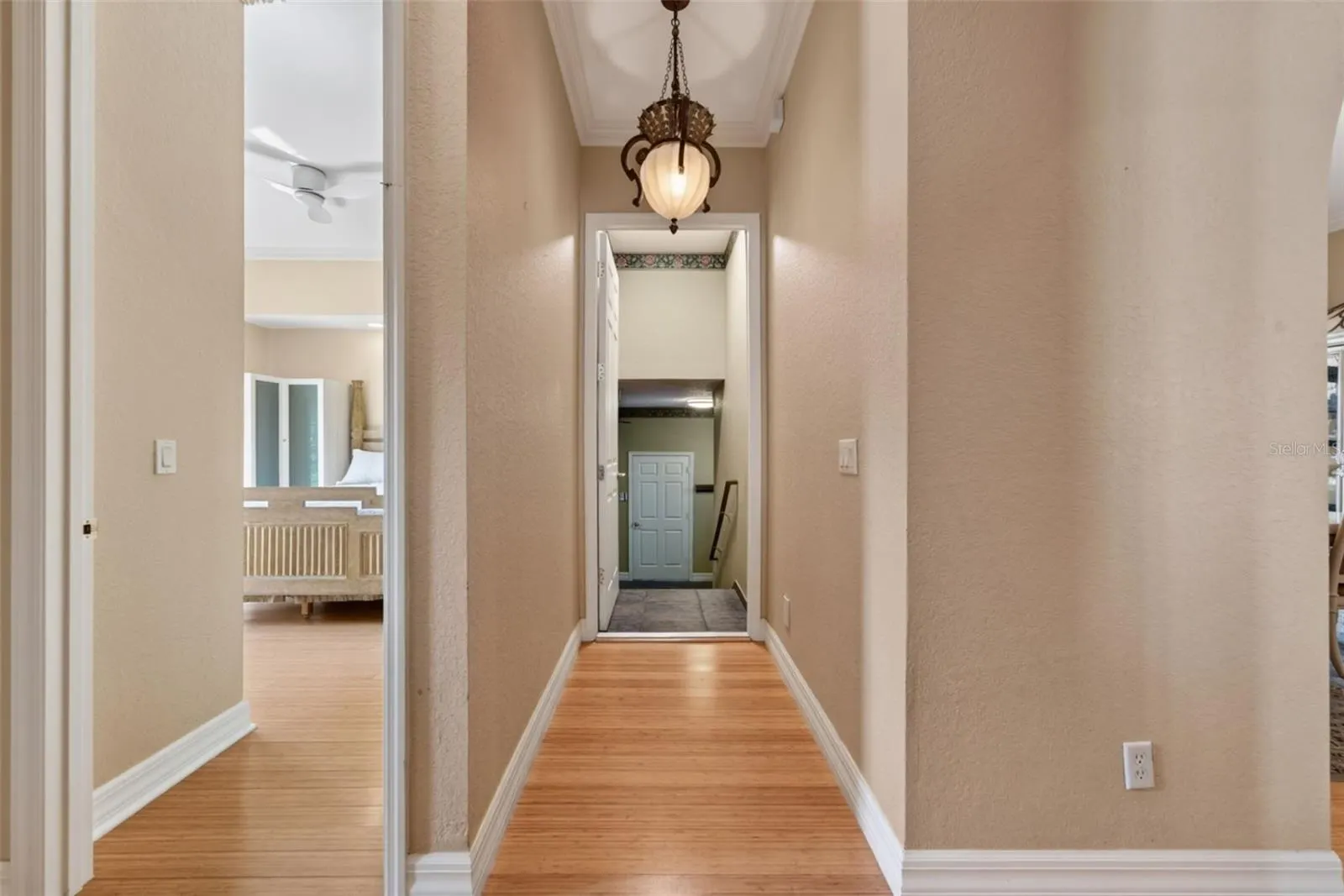 316 W BAY DR