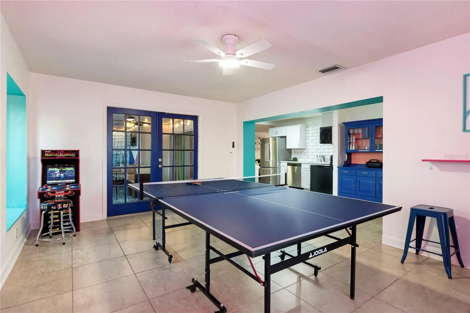 4018 SANDPOINTE DR