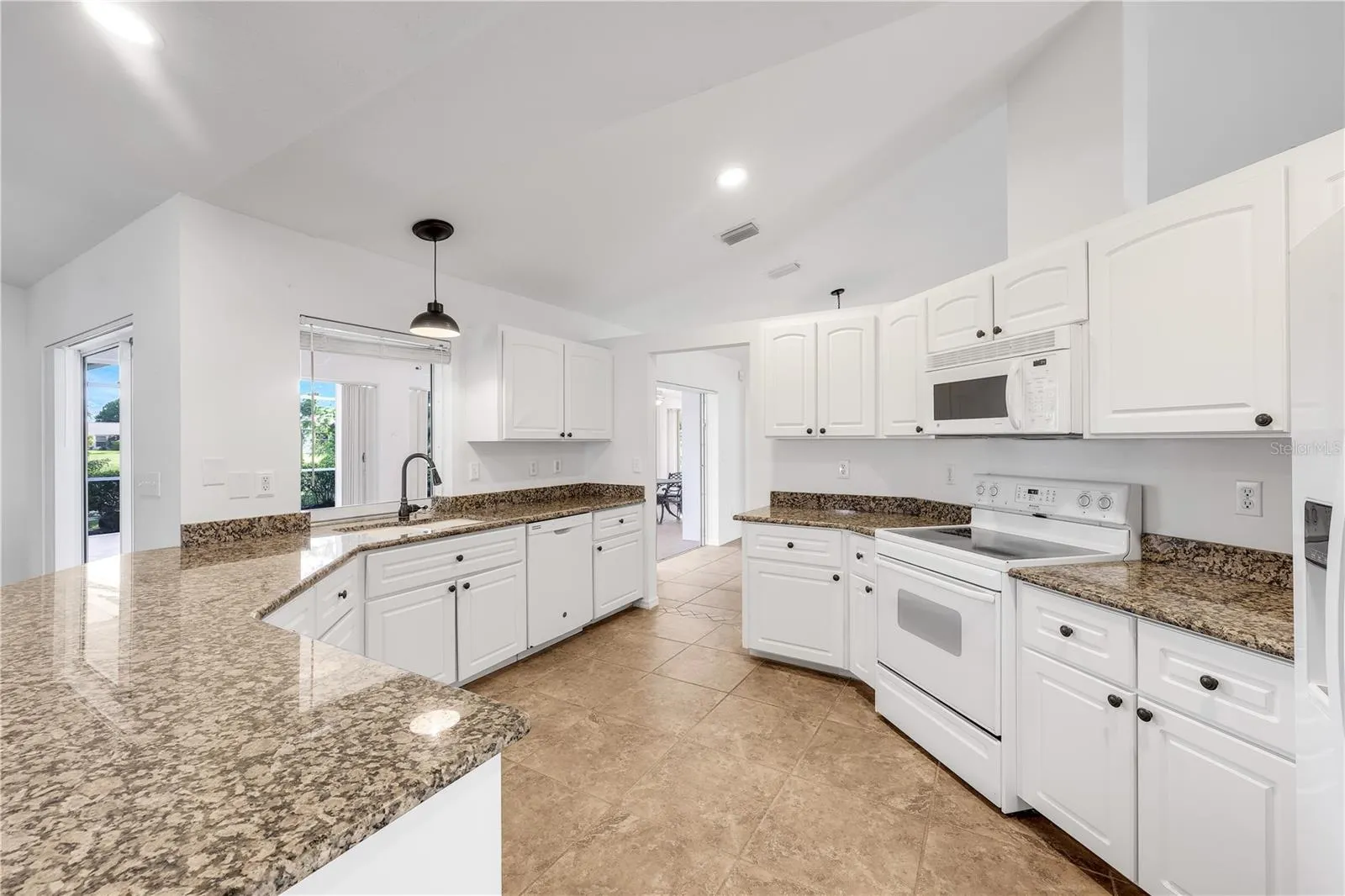 310 SE 23RD ST