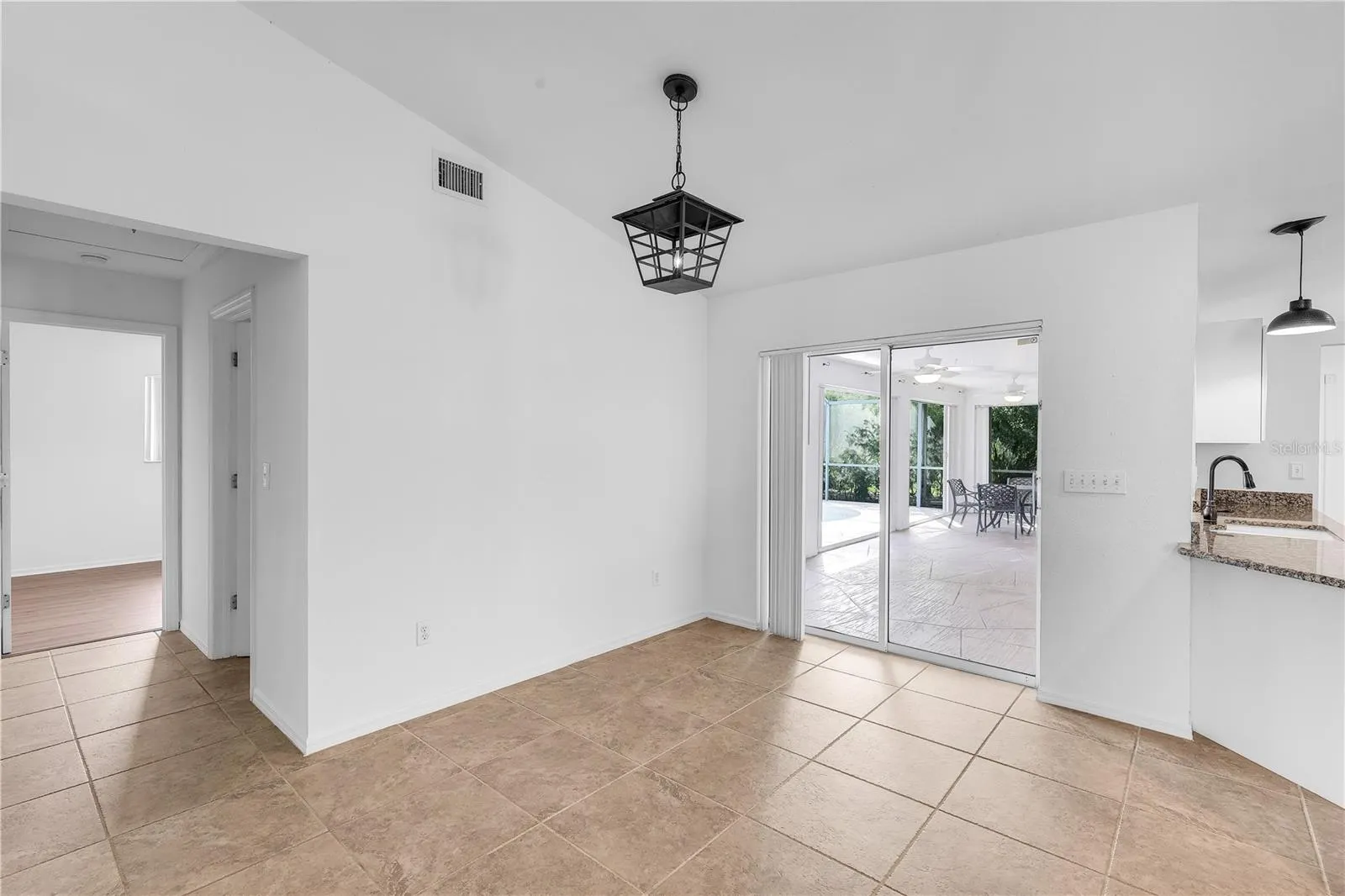 310 SE 23RD ST
