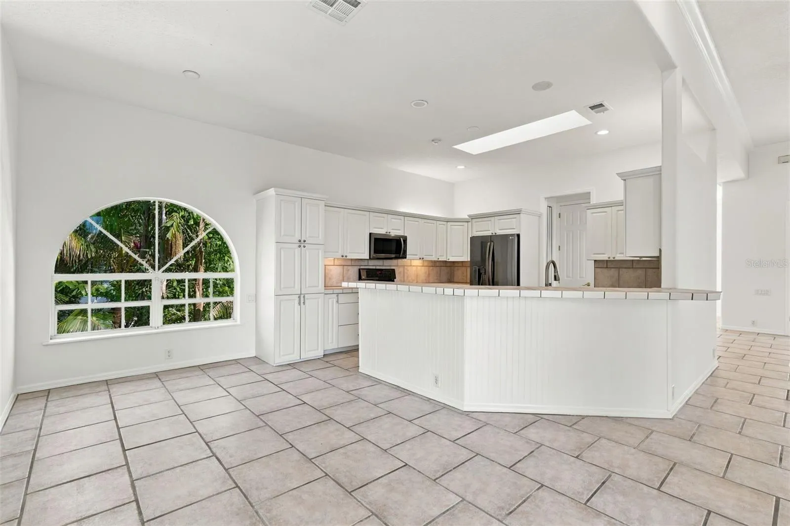 349 DOLPHIN SHORES CIR