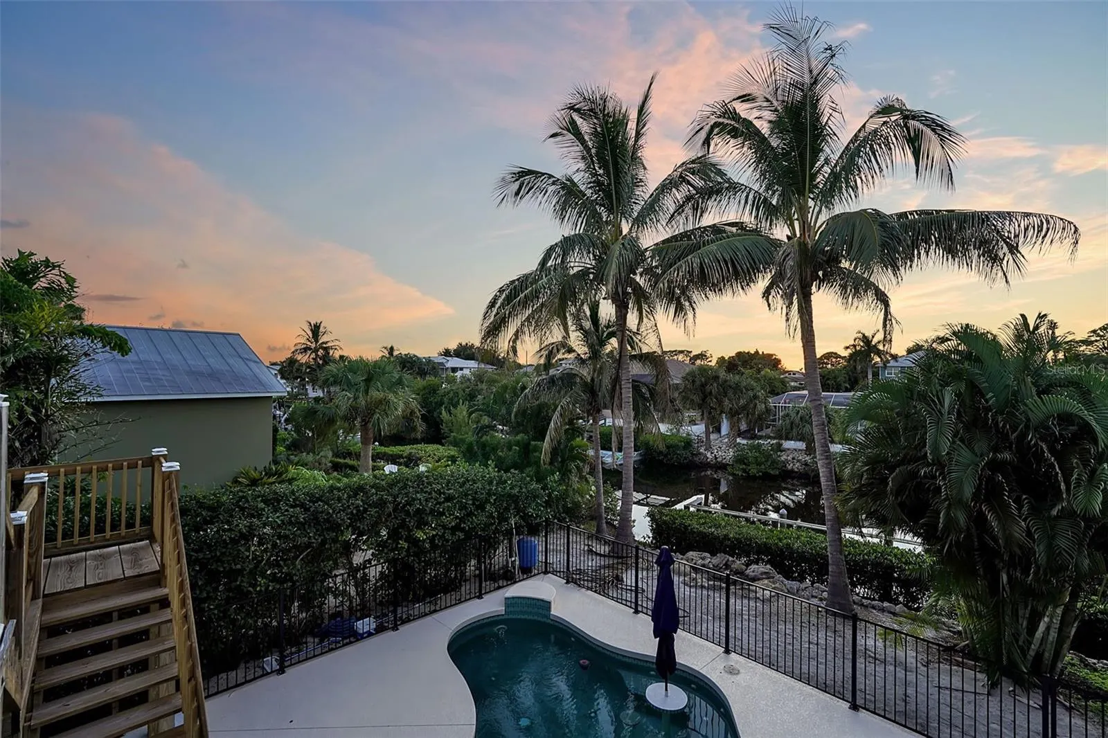 349 DOLPHIN SHORES CIR