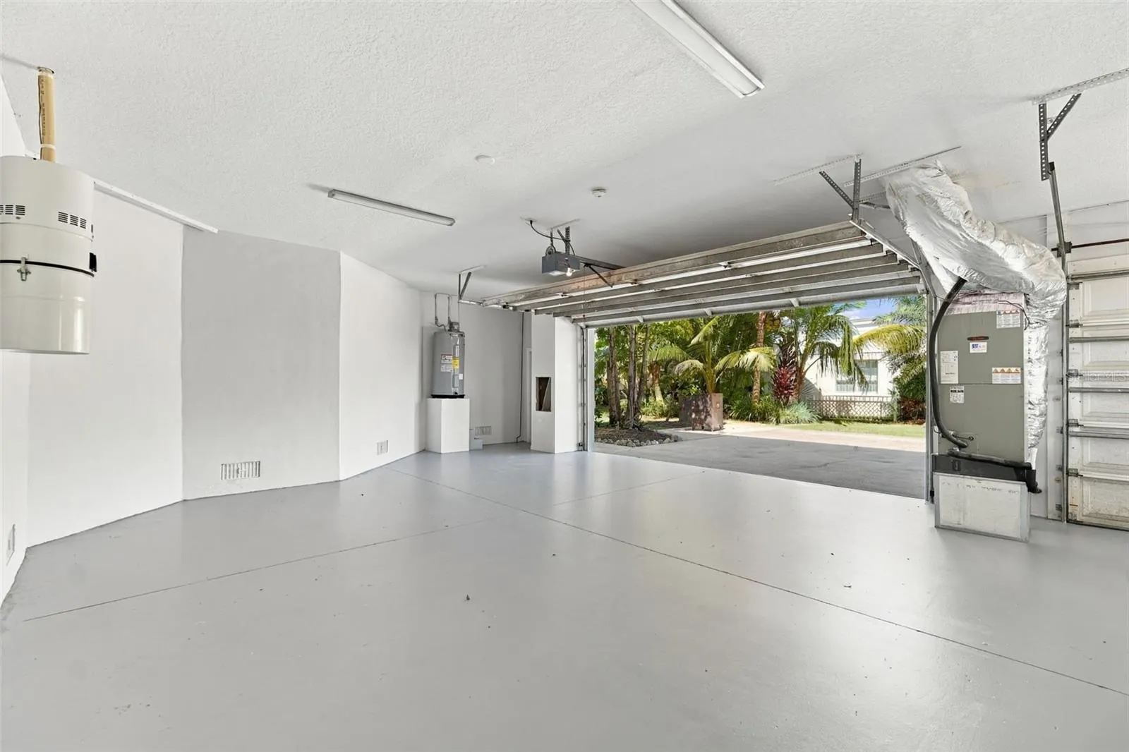 349 DOLPHIN SHORES CIR