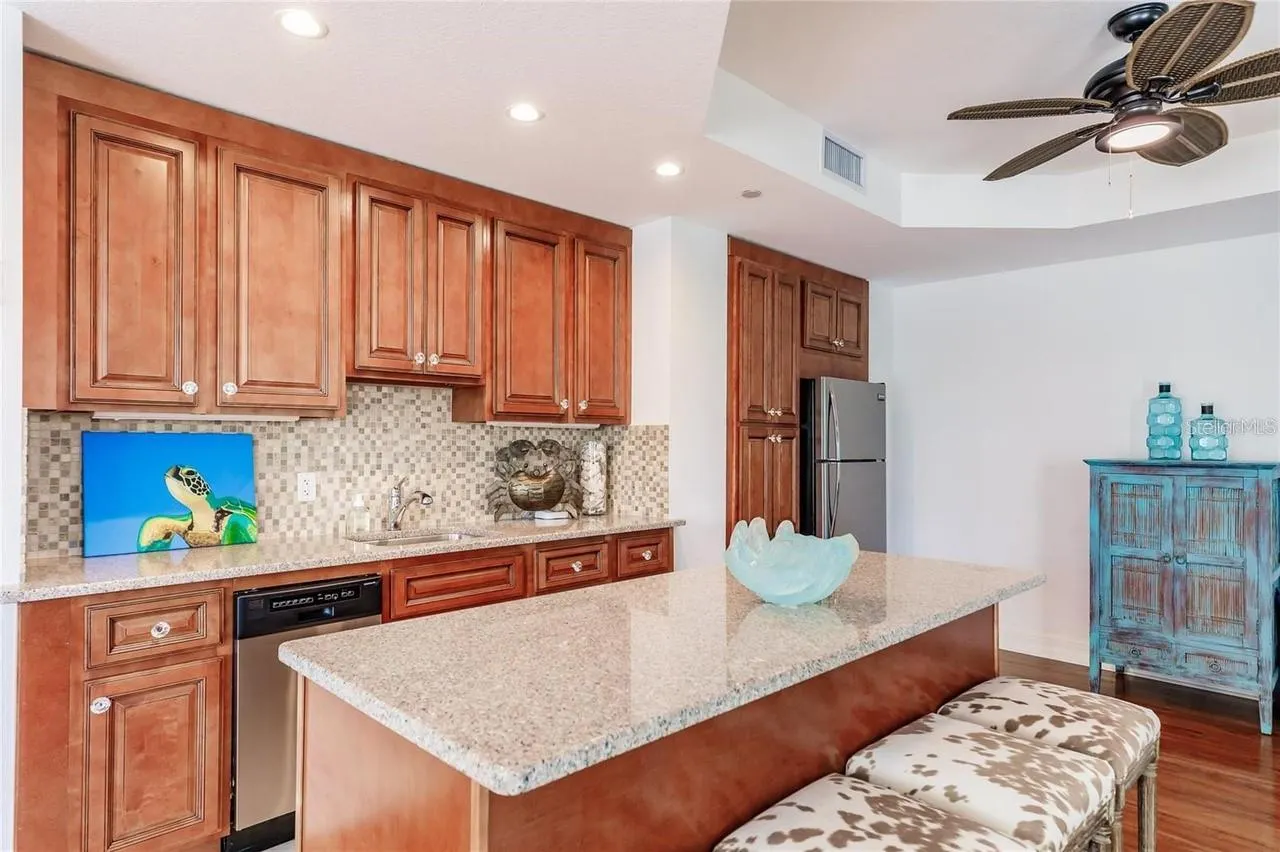 304 CALLE MIRAMAR #304S #304S