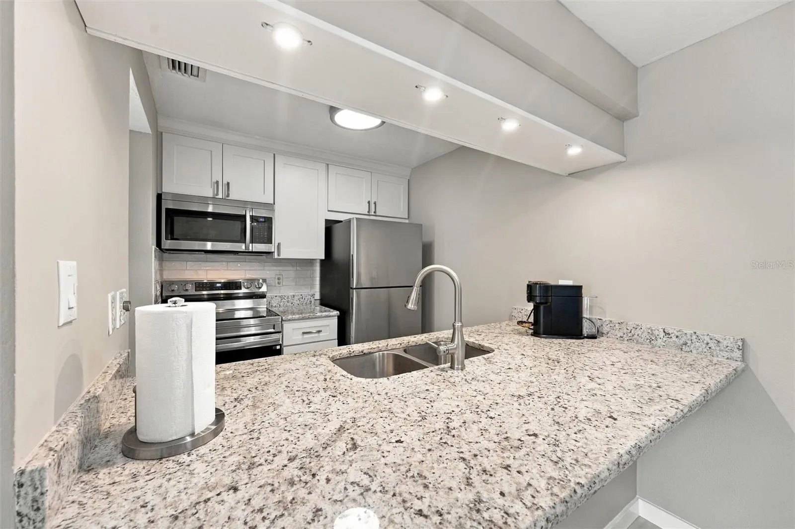 3265 BENEVA RD #104 #104