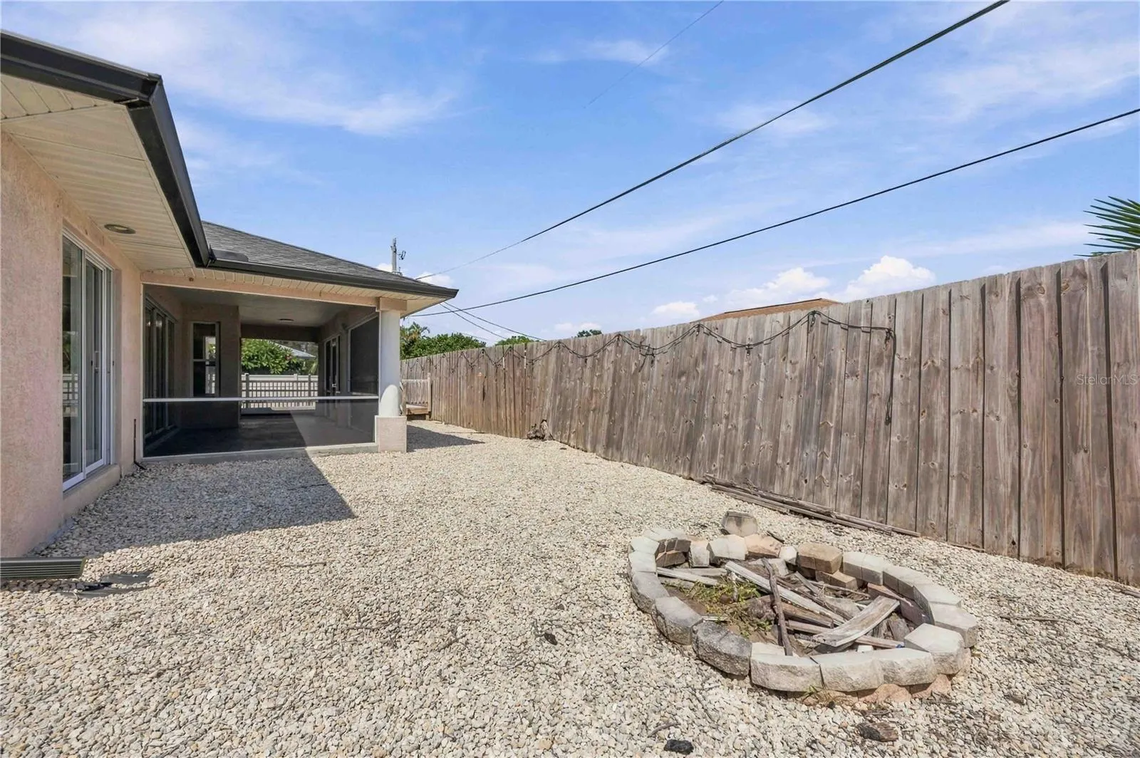 2671 SERPULA RD