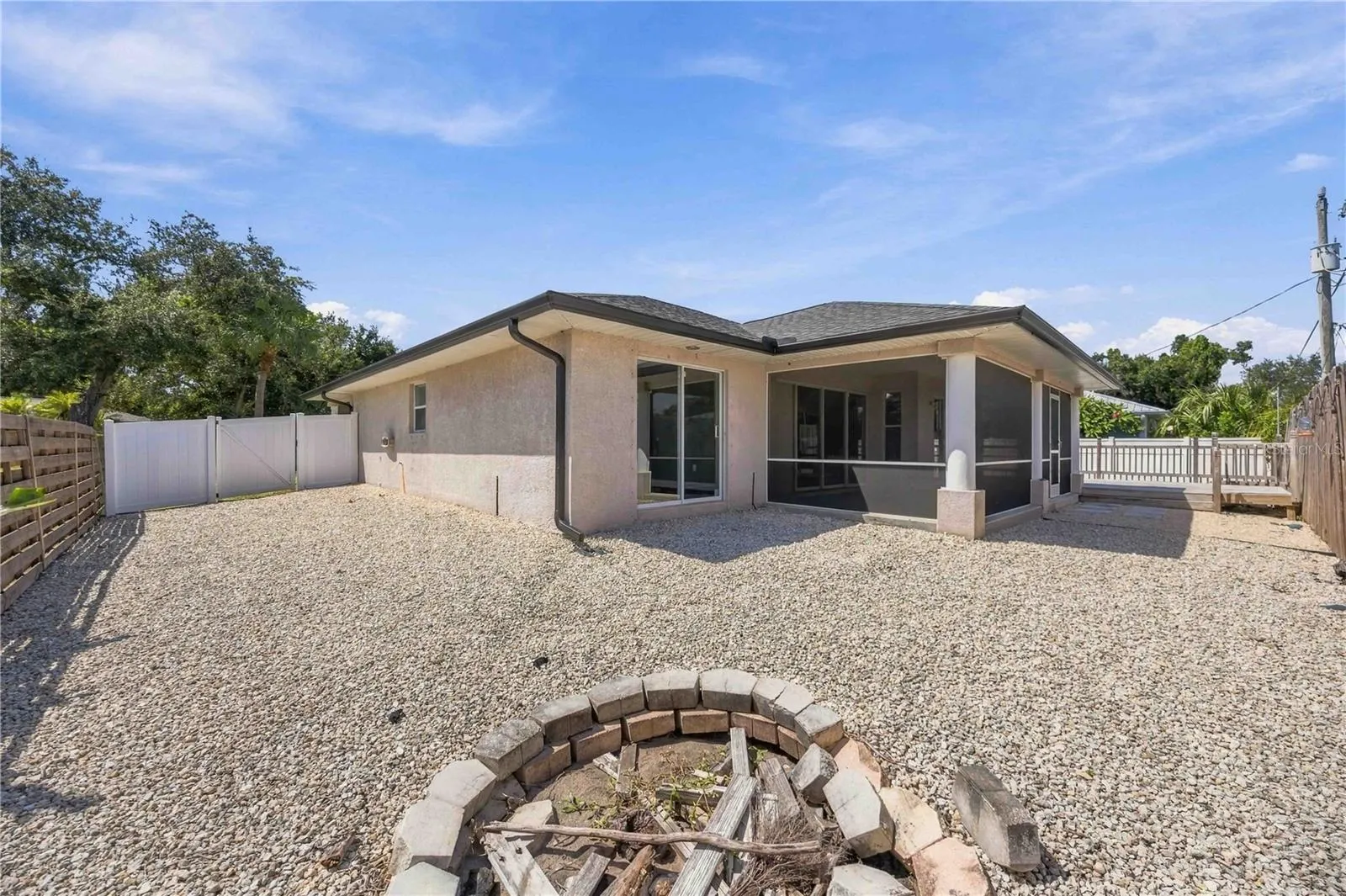 2671 SERPULA RD