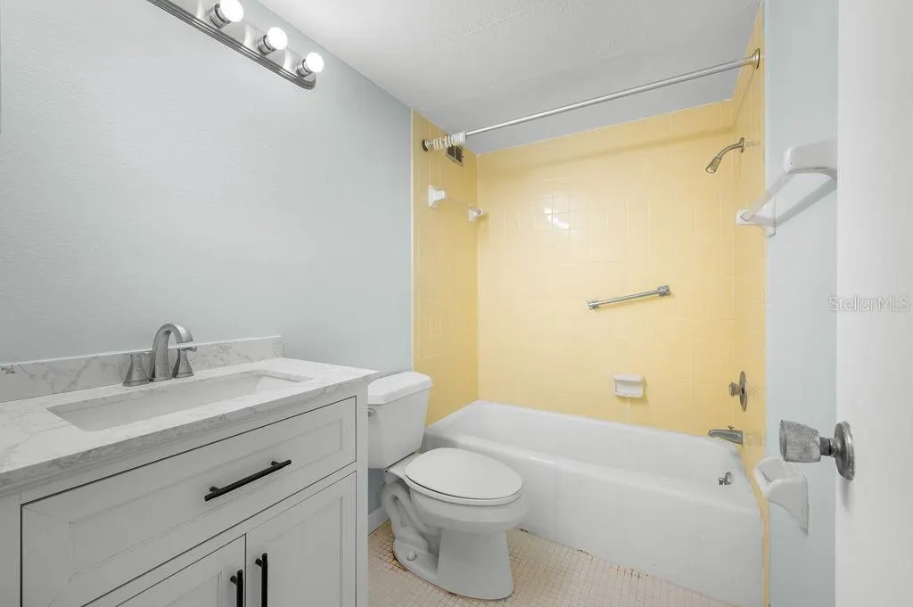 5200 GULF DR #406 #406