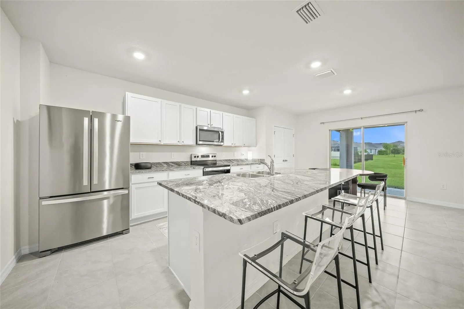 5215 MONTELENA CV SW