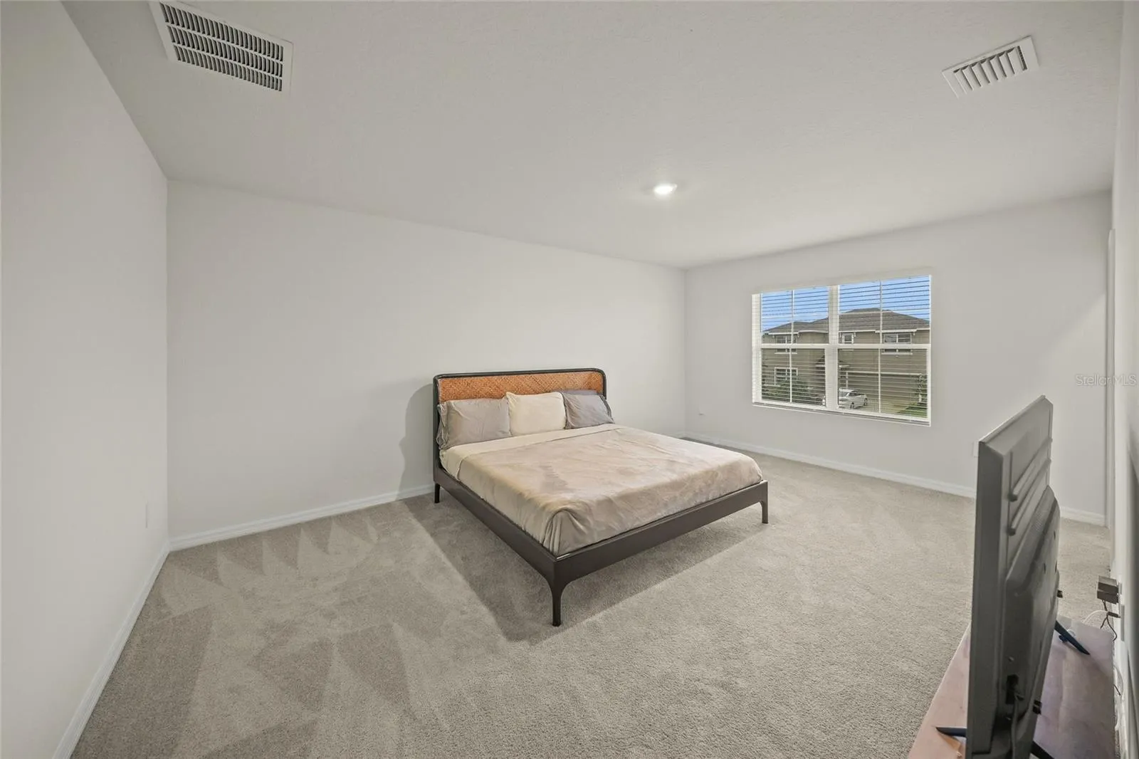 5215 MONTELENA CV SW