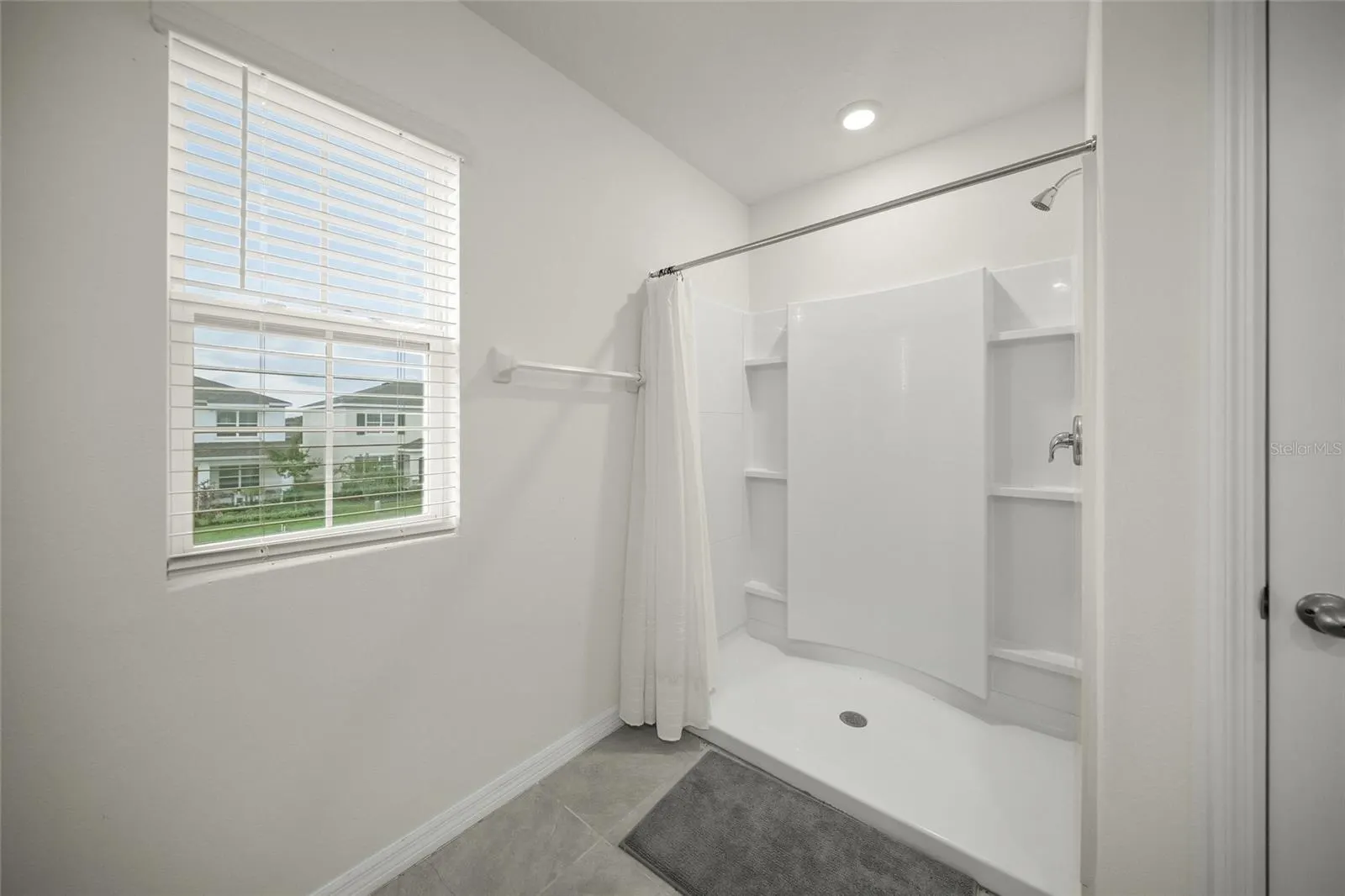 5215 MONTELENA CV SW