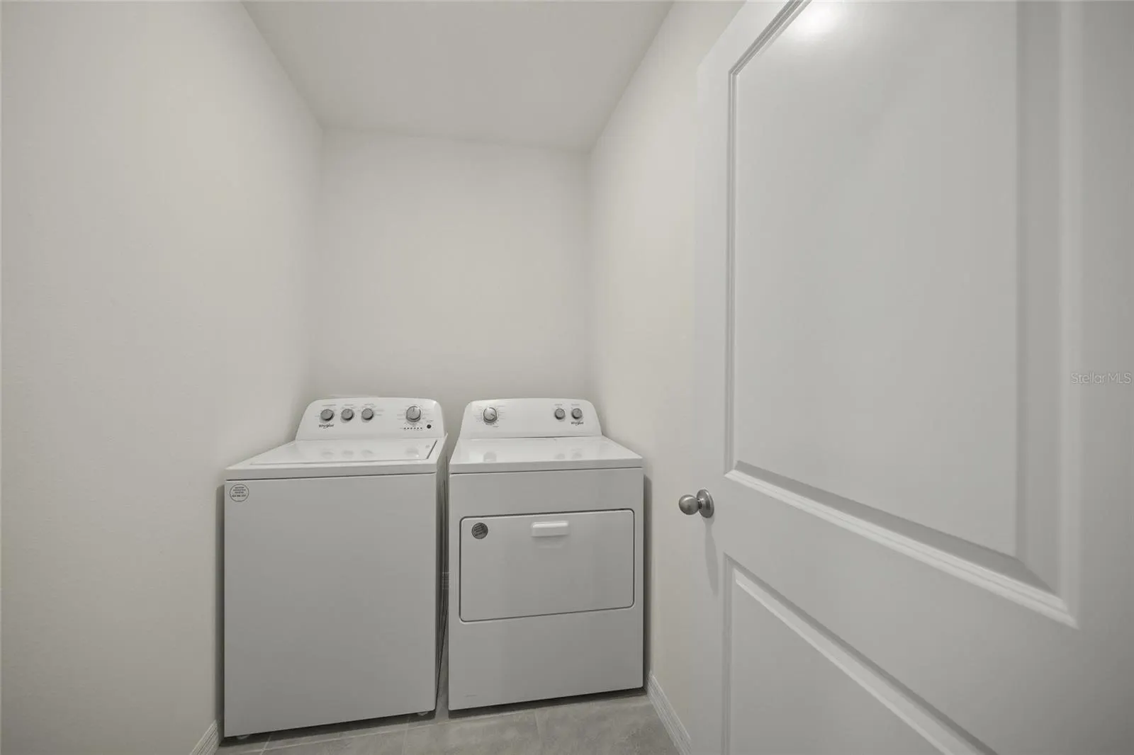 5215 MONTELENA CV SW