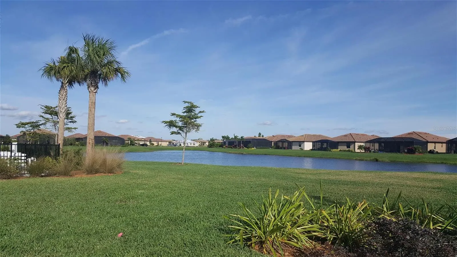 310 WINDING BROOK LN #102 #102