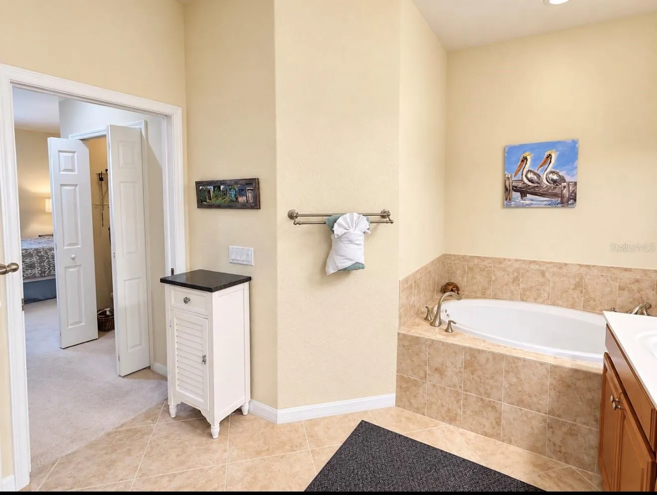 310 WINDING BROOK LN #102 #102