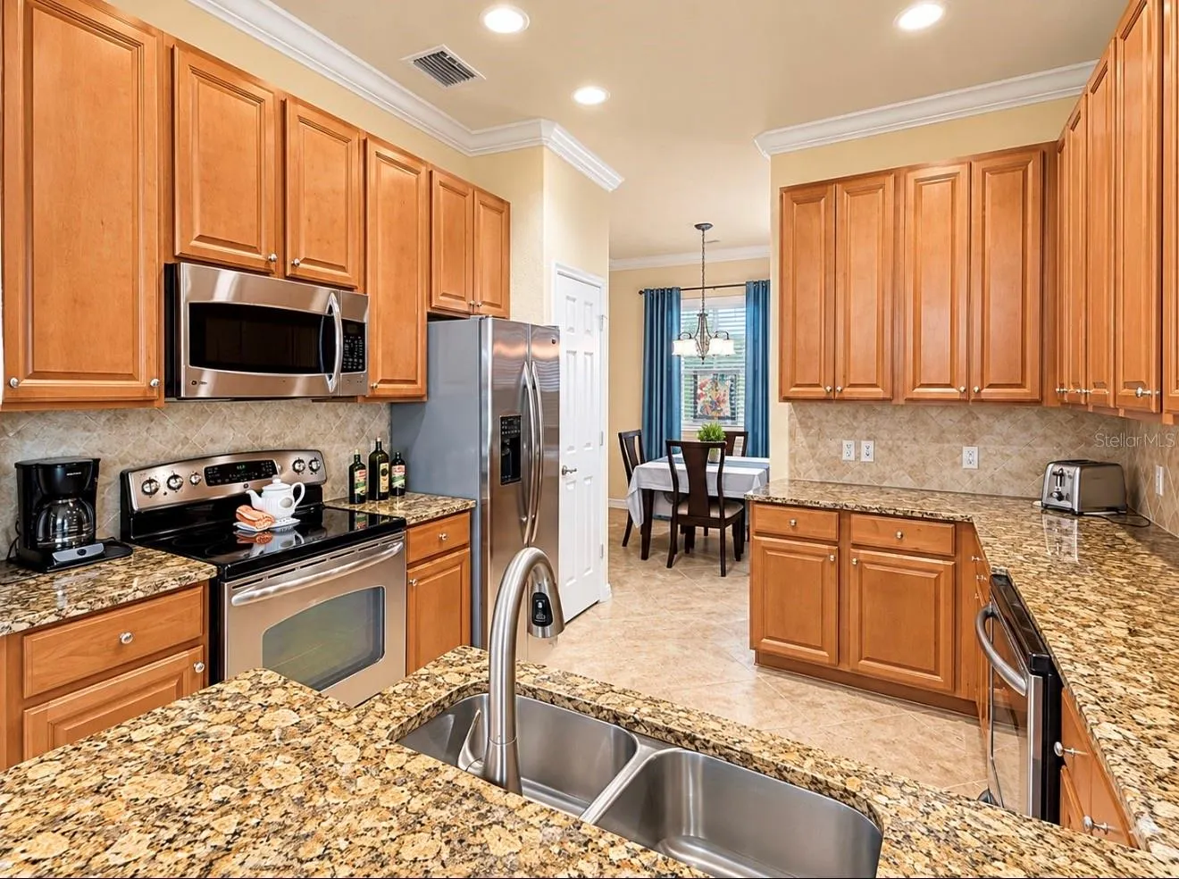 310 WINDING BROOK LN #102 #102