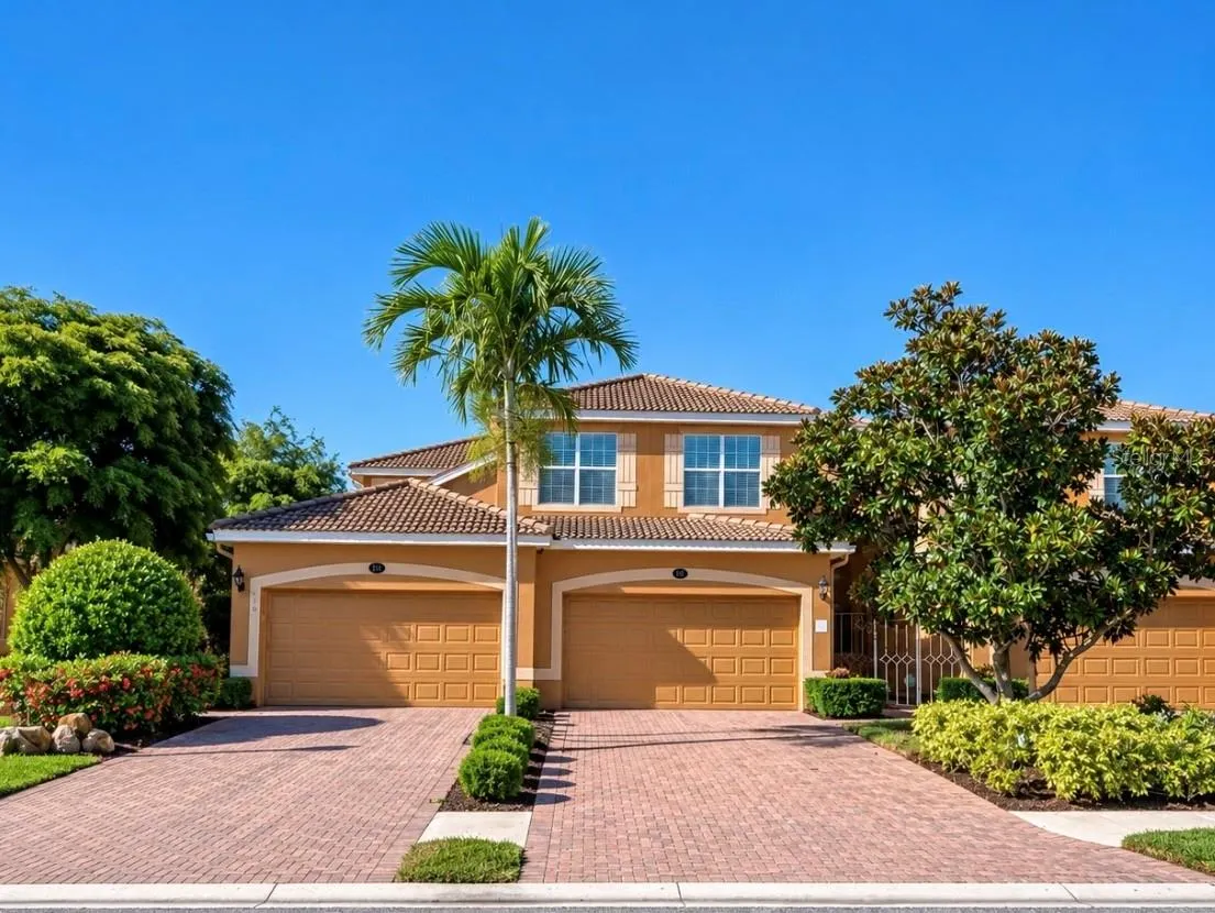 310 WINDING BROOK LN #102 #102