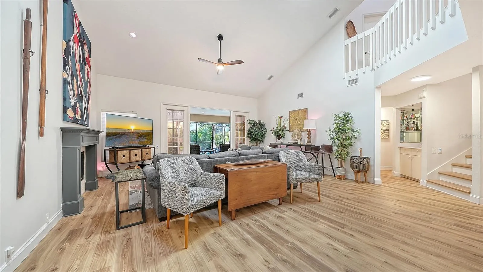 455 OAK POINT RD