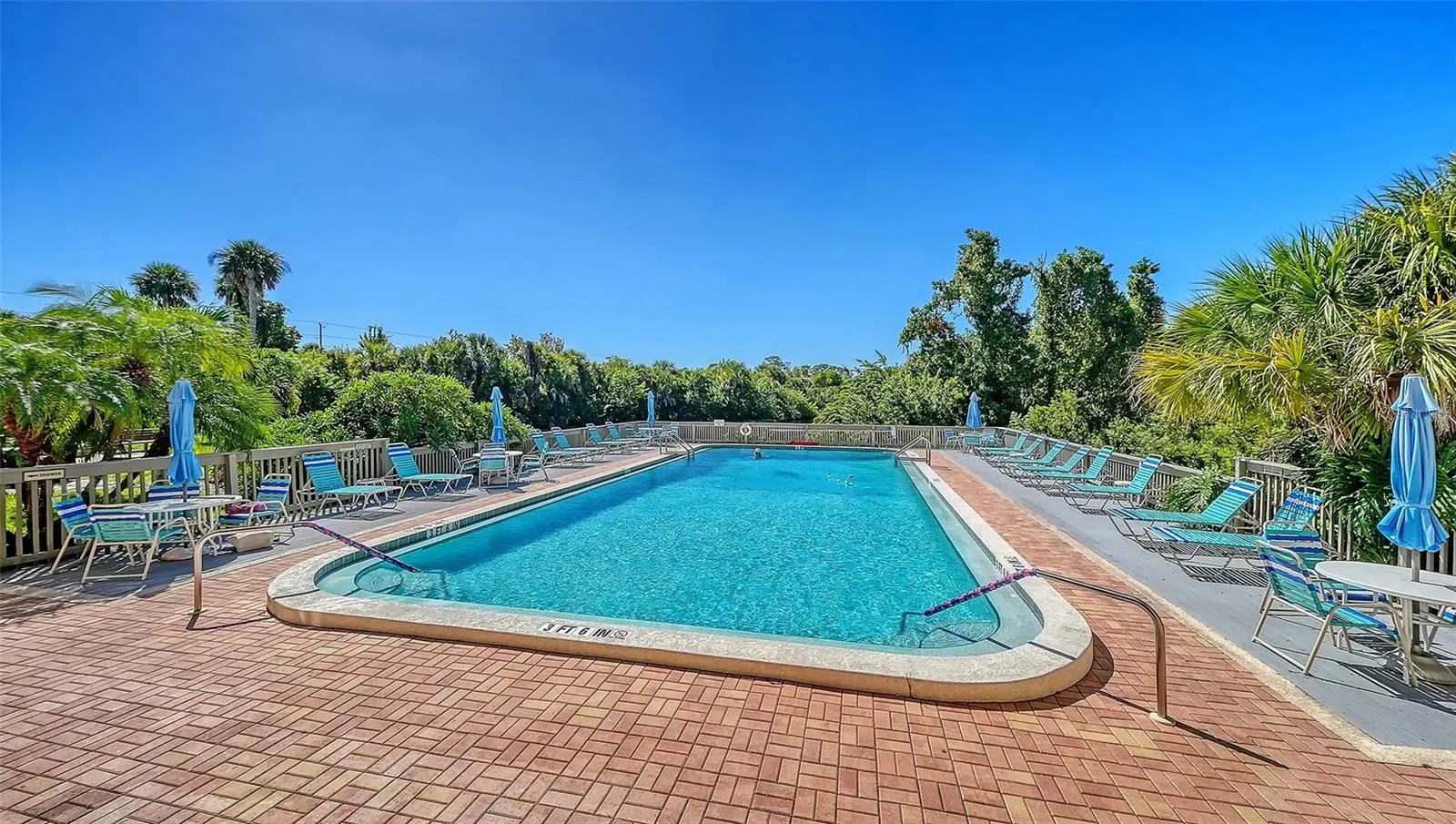 455 OAK POINT RD