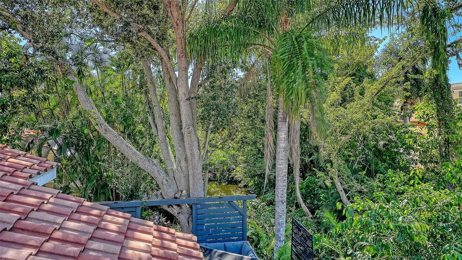 455 OAK POINT RD