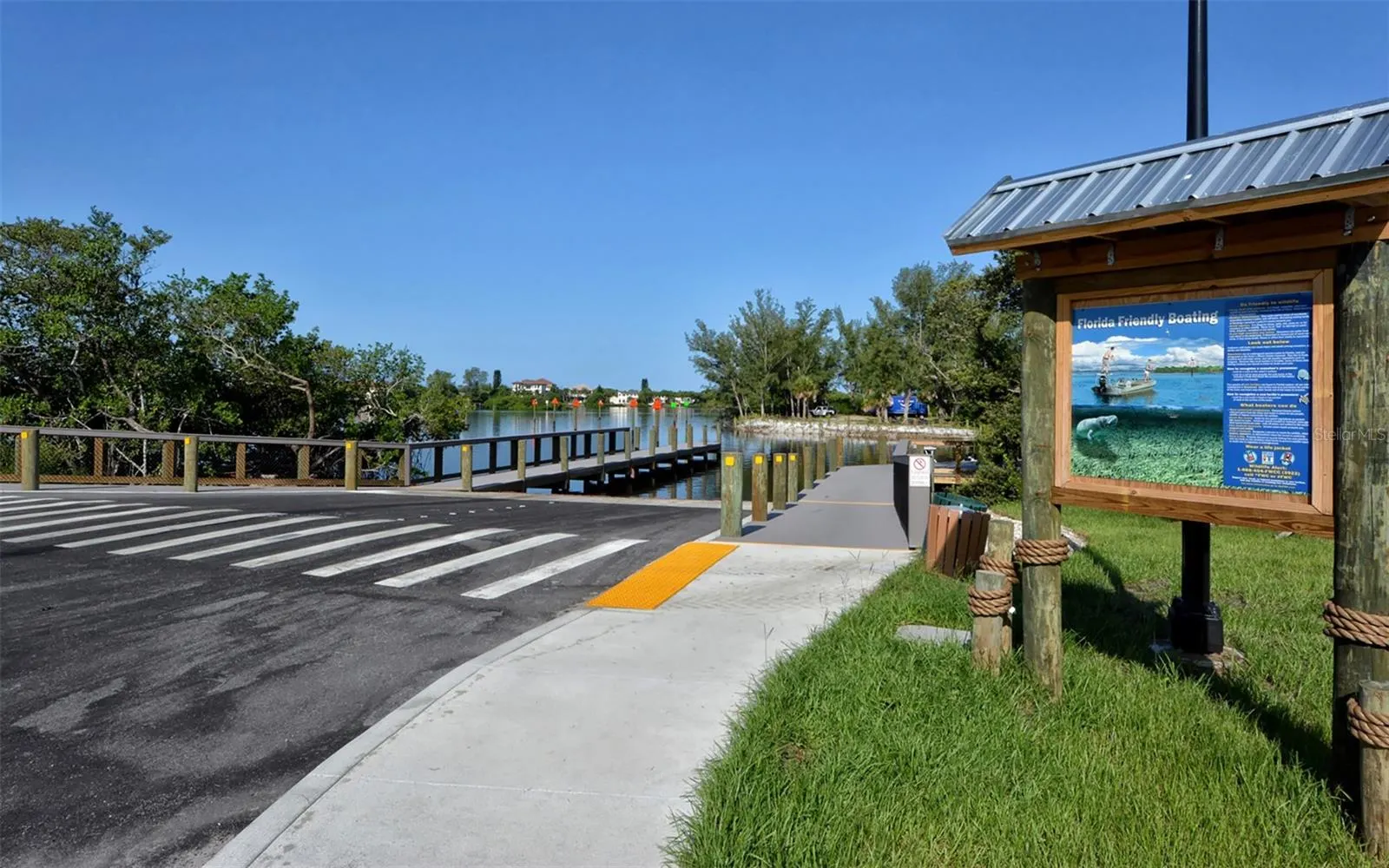 455 OAK POINT RD