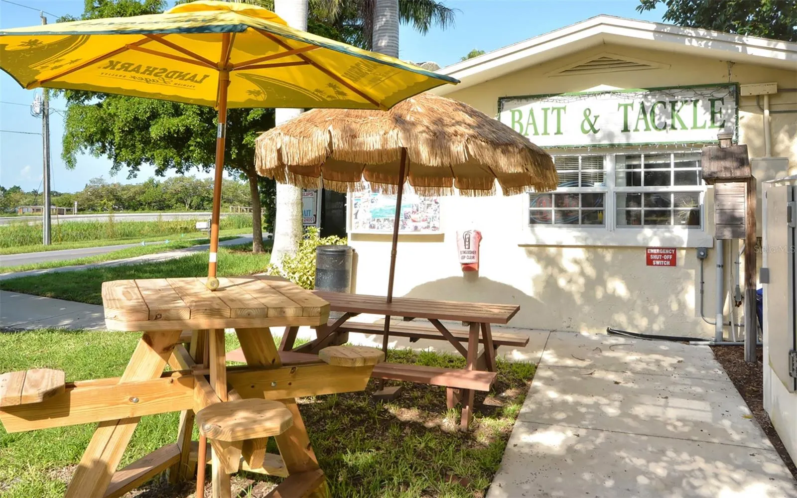 455 OAK POINT RD