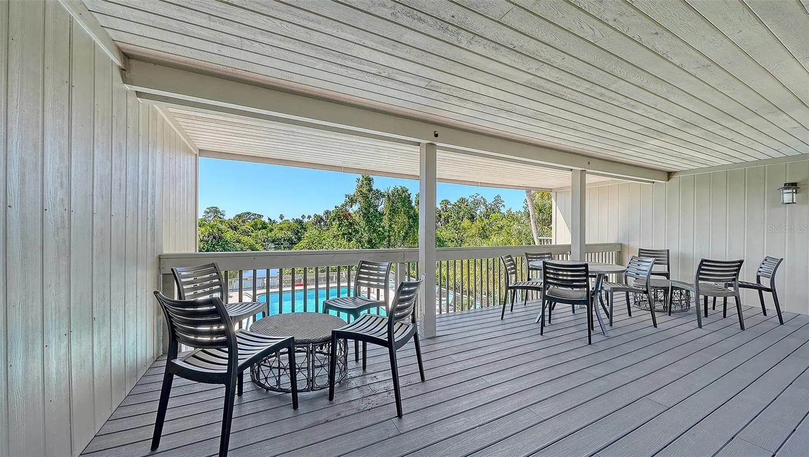 455 OAK POINT RD