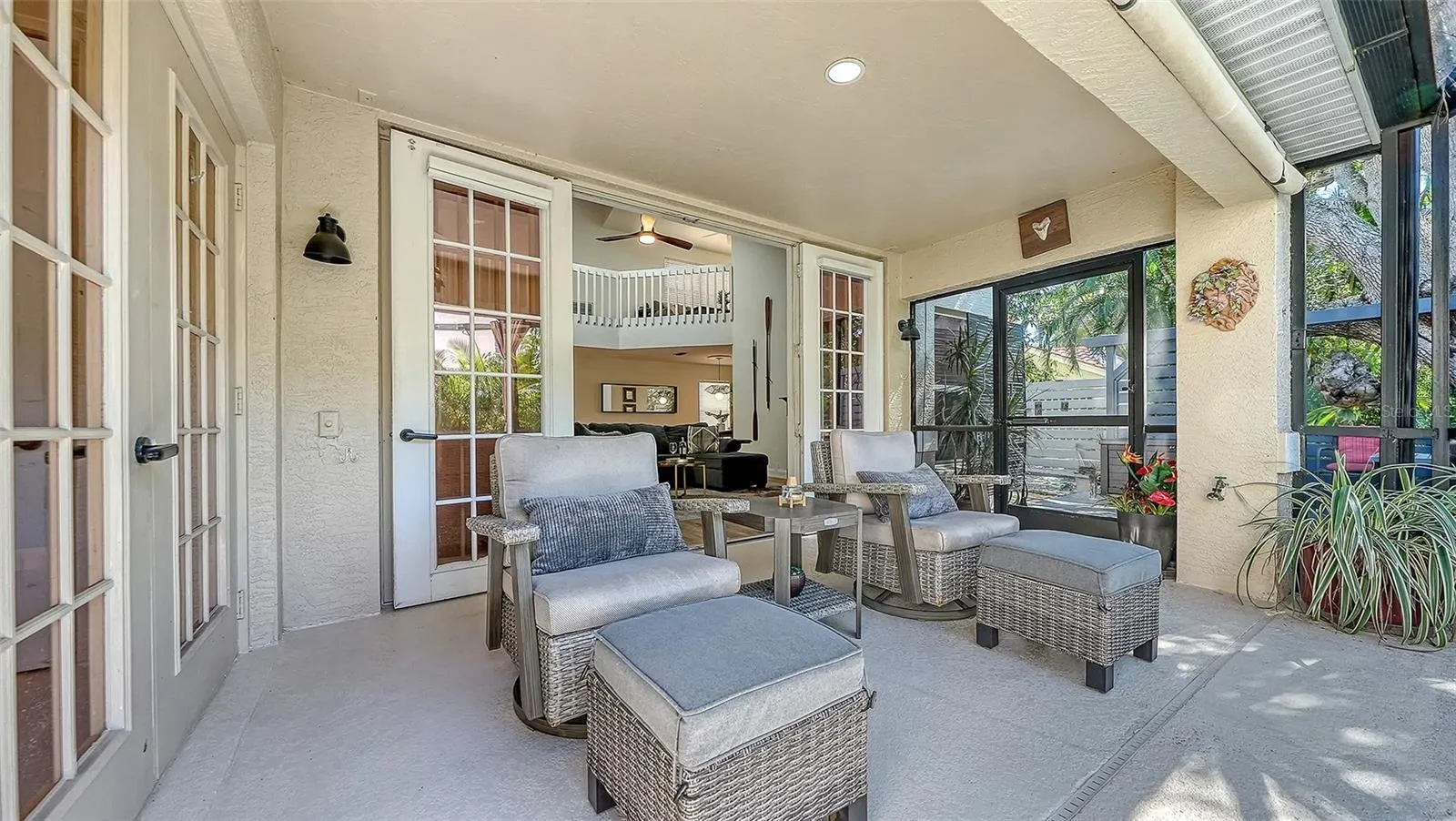 455 OAK POINT RD