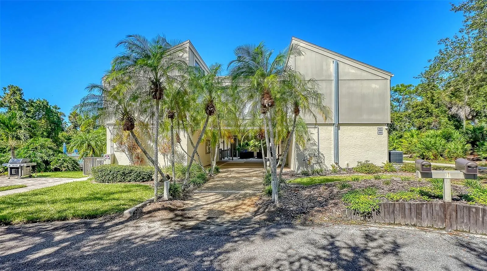455 OAK POINT RD