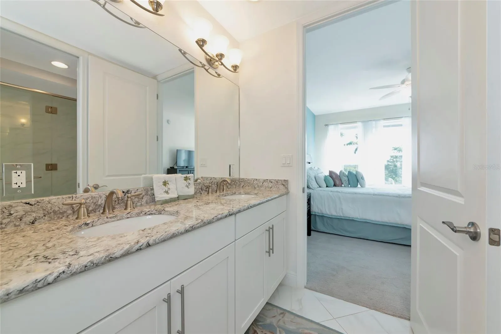 395 ARUBA CIR #203 #203
