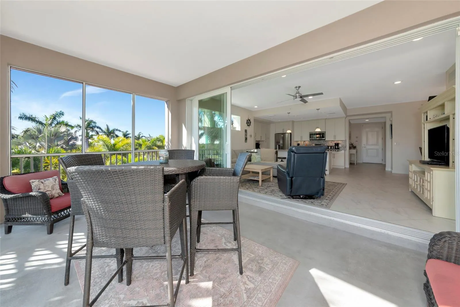 395 ARUBA CIR #203 #203