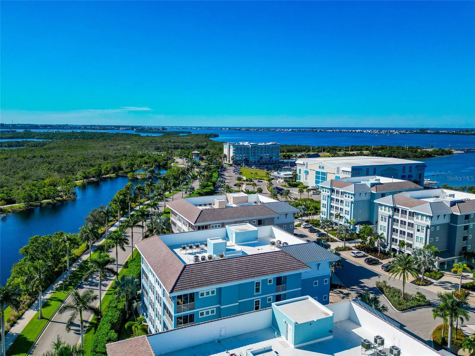 395 ARUBA CIR #203 #203