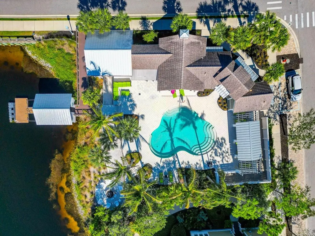 395 ARUBA CIR #203 #203