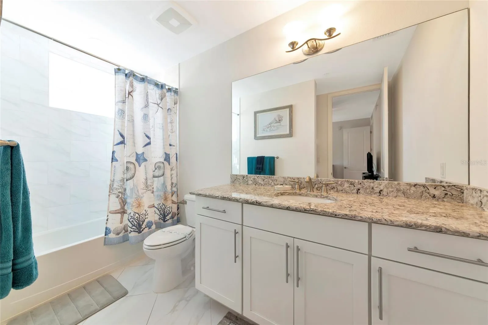 395 ARUBA CIR #203 #203
