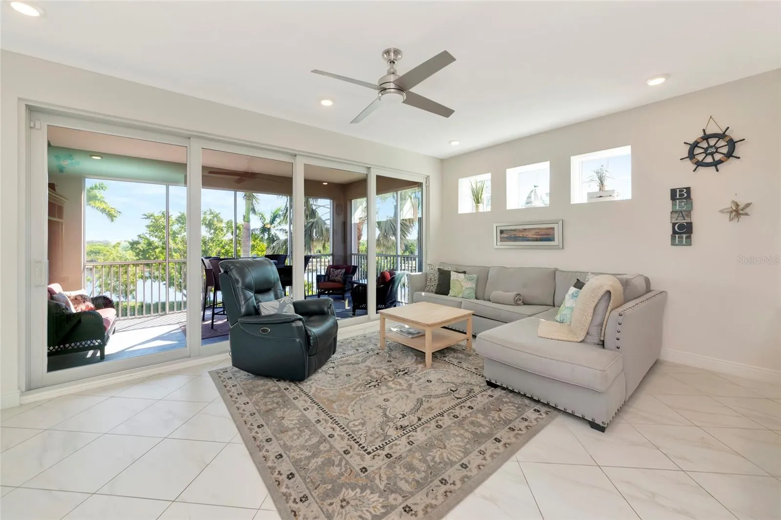395 ARUBA CIR #203 #203
