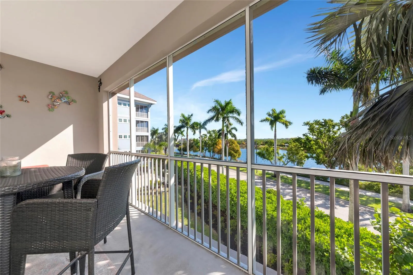 395 ARUBA CIR #203 #203