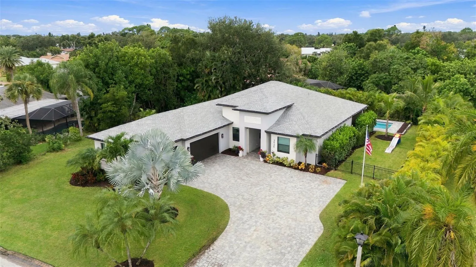 3946 COUNTRY VIEW DR