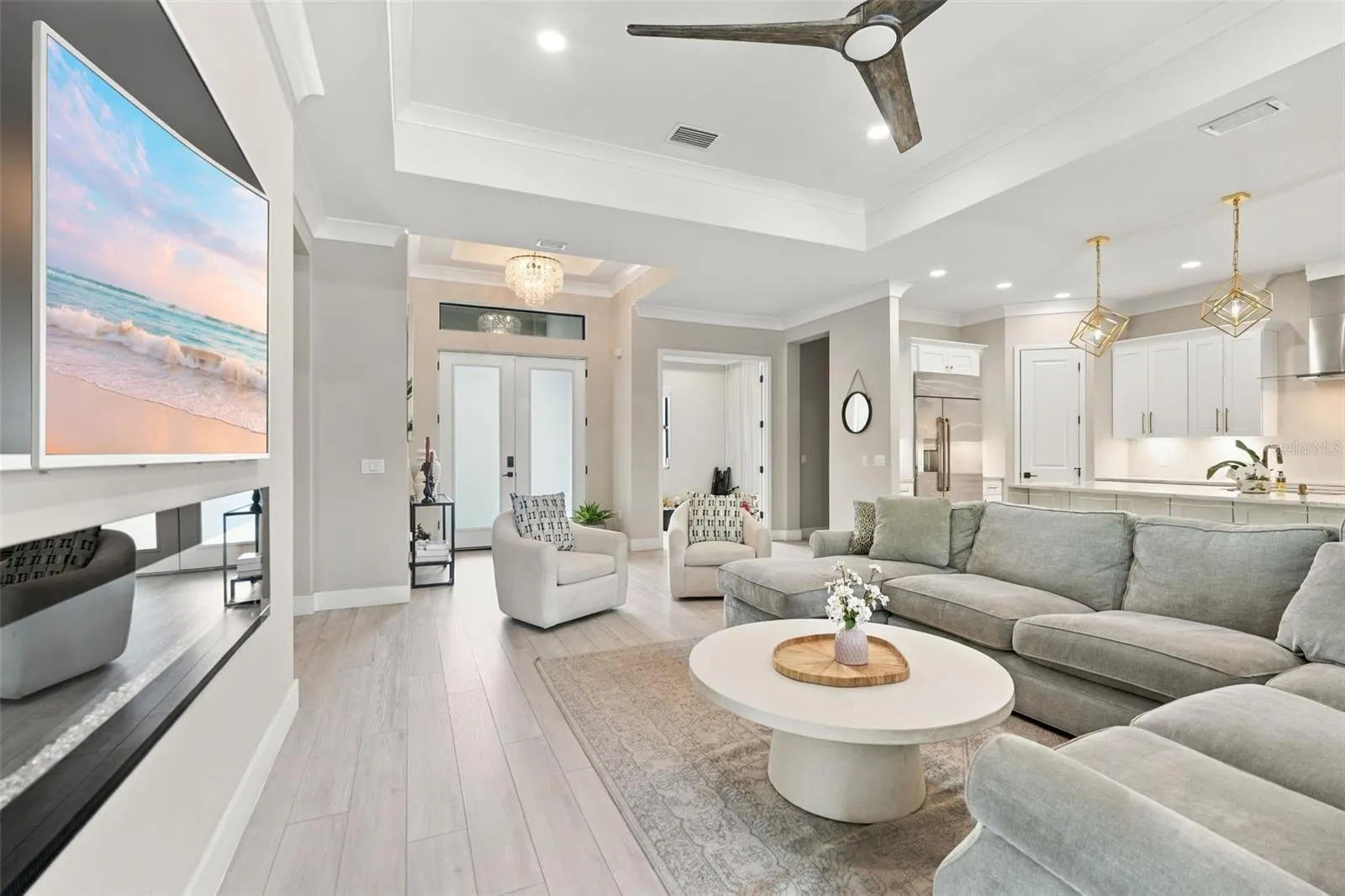 3946 COUNTRY VIEW DR
