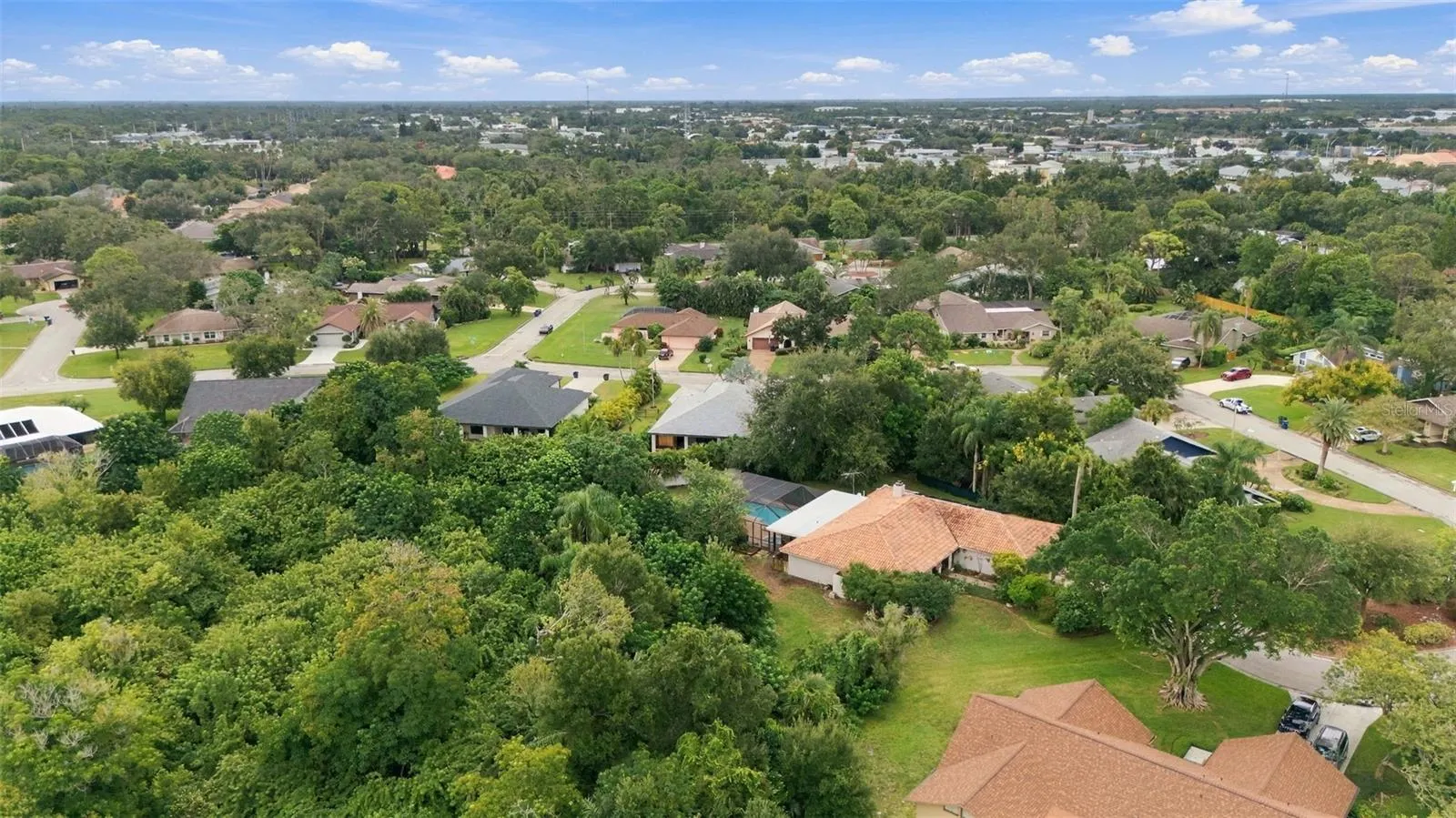 3946 COUNTRY VIEW DR