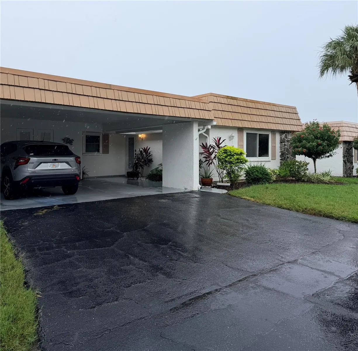 2320 AQUABLUFF PL #V274 #V274