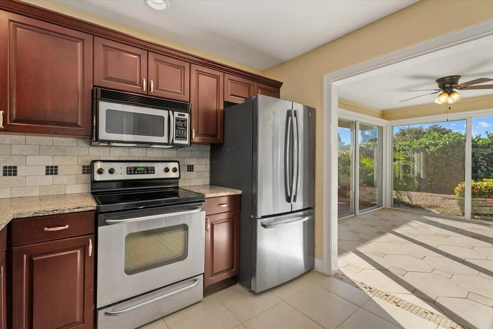 2320 AQUABLUFF PL #V274 #V274