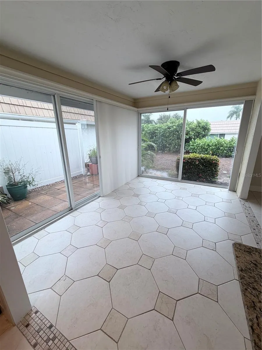 2320 AQUABLUFF PL #V274 #V274